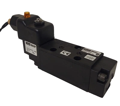 🔥NEW 92375R PARKER L7752410153 Pneumatic Air Valve 120-Volt Coil - Image 1 of 4