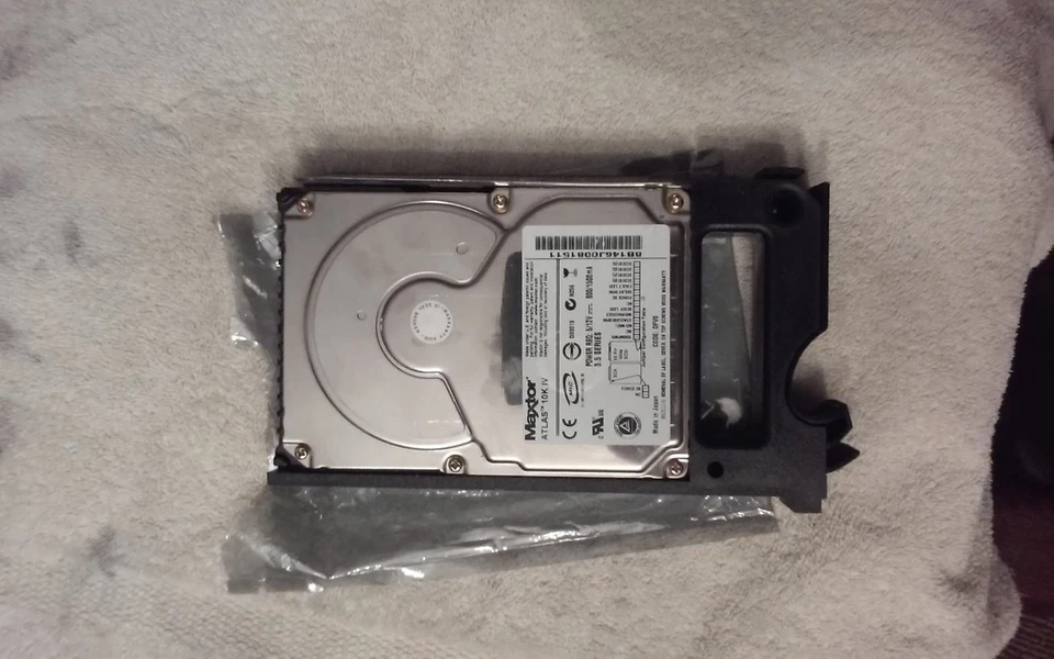 MAXTOR ATLAS IV B8RT36KM 10K 8B146J0 10K RPM U320 8B146J0081511  Vintage!! - Image 1 of 1