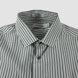 Calvin Klein Men’s Medium Slim Fit Pin Stripe Dress Shirt Long Sleeve Button Up - Picture 1 of 10
