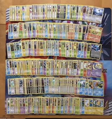 Vintage Pokemon Card Lot Arcanine Jirachi Wobbuffet Jolteon 330+ NM/LP - Image 1 of 4