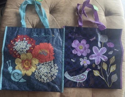 LOTE de 2 BOLSOS VERA BRADLEY MARKET (RUISEÑOR FLORAL Y CARACOLES FELICES RETIRADOS) NUEVOS Foto 1 de 4