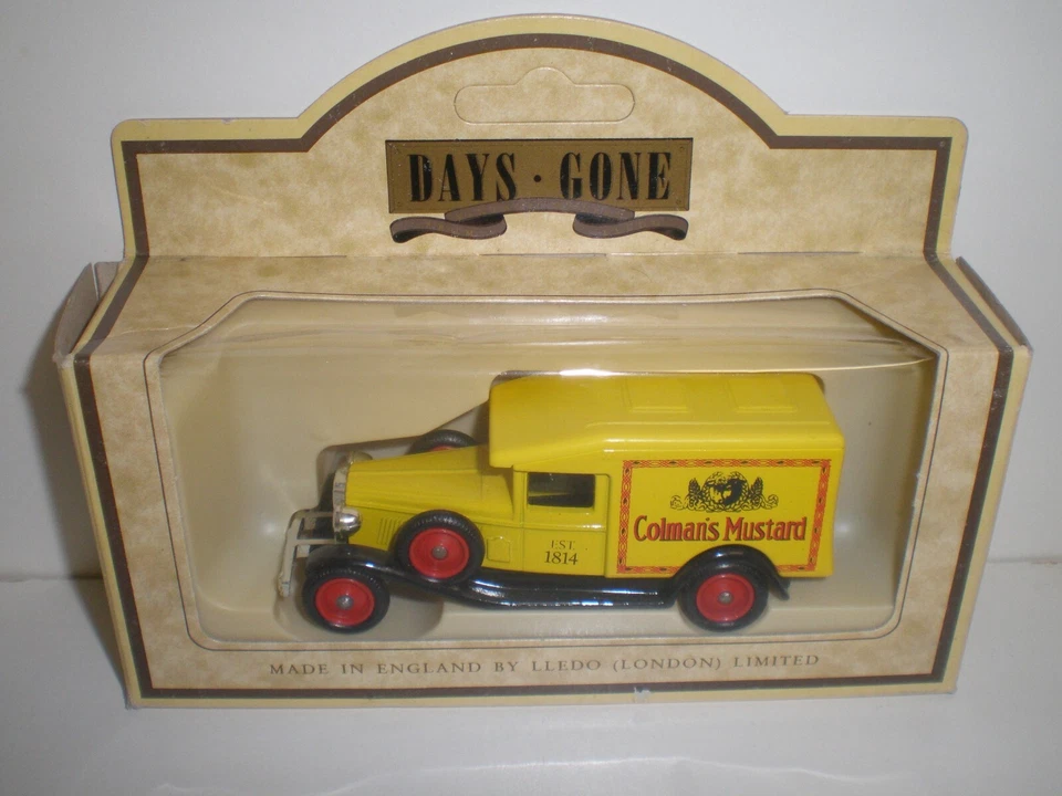 Lledo DG18007 1936 Packard Van Colman’s Mustard - Image 1 of 1