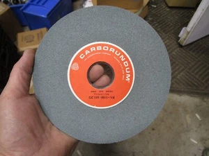 NOS Carborundum GC120-H11-VR 7" X 1/4" X 1-1/4" Green Carbide Grinding Wheel - Picture 1 of 4