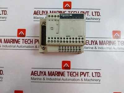 Schneider ElectricABE7CPA410 PS Wire Connection Block for Insulated Analog Input - Image 1 of 4