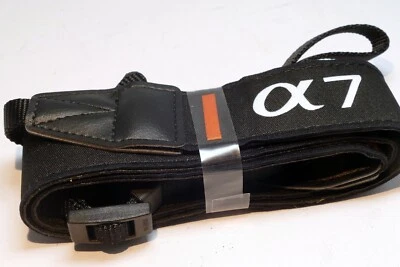 Sony Alph A7 Camera Neck Shoulder Strap 3.5cm wide - genuine OEM - Image 1 of 4