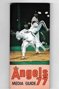 California Angels 1977 guía de medios de béisbol en muy buen estado/ex - Imagen 1 de 1