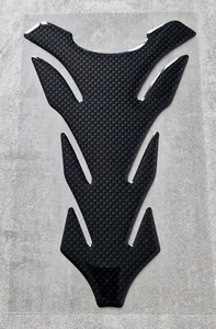 Carbon Effect Tank Pad for HONDA Motorcycles - Made in Italy - Picture 1 of 2