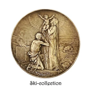 Superbe Médaille- broche, religieuse, La Rédemption. Métal argenté. 45 mm - Picture 1 of 4