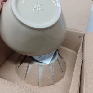 NEW Pampered Chef Small Stoneware 2 Serving Bowls Sandstone 1456 New In box Rack - Bild 1 von 9