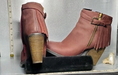 Botas de cuero Steve Madden para mujer 8,5-9 ciruela madera flecos Foto 1 de 3