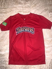 Women's Clearwater Threshers Baseball Jersey Large