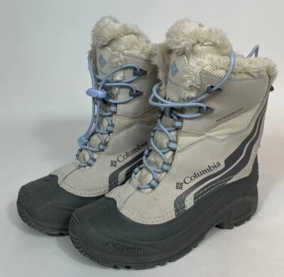 Columbia Bugaboot Plus IV Insulated Snow Boot Size 5 Cream Gray Light Blue - Image 1 of 4