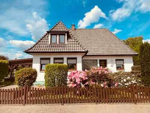 Einfamilienhaus in Bremen-Mahndorf - Bild 1 von 14