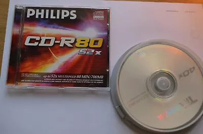 8 assorted CD-R discs Traxdata/Philips with cases - Image 1 of 4