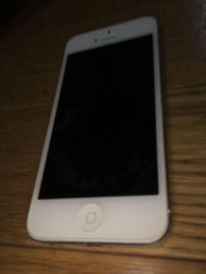 Iphone 5 Softbank - Image 1 of 2