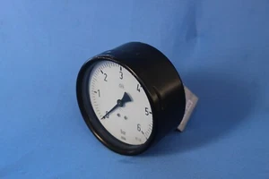 Wika pressure gauge, 4", 0-6 Bar - Picture 1 of 4