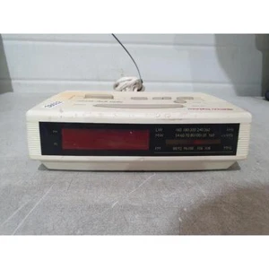 Morphy Richards CR340 Digital Alarm Clock Radio FM/MW/LW Volume Control - Beige - Picture 1 of 12
