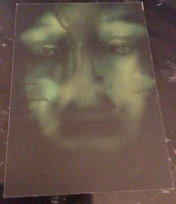 The X-Files Well Manicured Man Hologram Card 3.5” X 5”  EX - Image 1 of 2