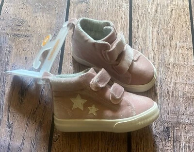 Кроссовки для девочки ясельного возраста размер 6 Gymboree розовый бархат звезда мягкий высокий верх - Изображение 1 из 3