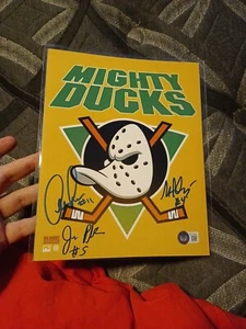 Mighty Ducks Autograph 8x10 Photo Signed by Les, Dave, & Tammy - BAM Beckett COA - Picture 1 of 3