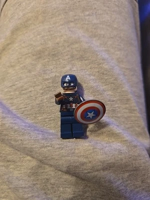 NEW LEGO Captain America Minifigure Dark Blue Suit Marvel Super Heroes Authentic - Image 1 of 2