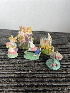 Vintage Collection of 5 Adorable Resin Easter Bunny figurines - Picture 1 of 3