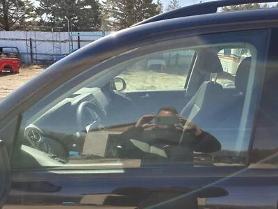 2009-2018 Volkswagen Tiguan передняя левая дверь окно/стекло (оттенок AS2) - Изображение 1 из 4