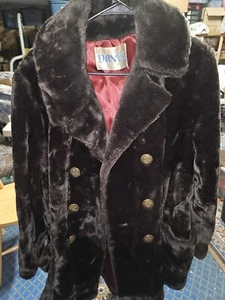 Davis of Boston/Vintage/brauner Kunstfell/Fleur-de-lis Knöpfe Mantel/Satinfutter - Bild 1 von 5