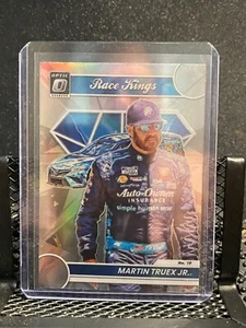 Martin Truex Jr. 2023 Donruss Optic Race King Silver Holo - Karte # 10 - Bild 1 von 2