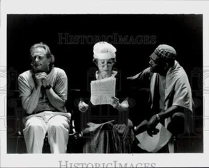 1998 Stampa Foto Attori durante le prove per uno spettacolo teatrale - lra88200 - Foto 1 di 2