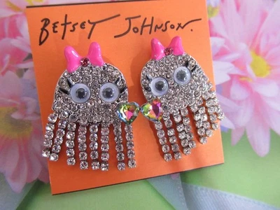 Pendientes Betsey Johnson Lindos Fantasma Temblorosos Flecos Rosa Arco Corazón Nuevos con Etiquetas Foto 1 de 4