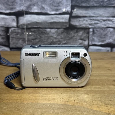 Sony Digital Camera Cybershot DSC-P32 3.2MP Silver Tested - Image 1 of 4
