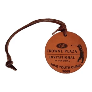 Crowne Plaza Invitational At Colonial Golf Bag Leather Tag - 2009 - Picture 1 of 2