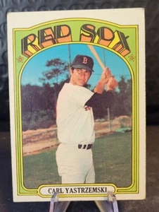 1972 Topps Carl Yastrzemski Red Sox #37 Baseball Card  - Picture 1 of 5