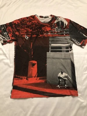 Vintage Volcom Stone Ryan Sheckler AOP Skate T-shirt Size Large Red - Image 1 of 4