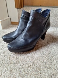 Dorking by Fluchos Womens Black Leather Booties. Size 39 (8) - Picture 1 of 9