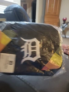 Detroit Tigers SGA Crossbody Bag Swag Bag Fanny Pack Pride Night Rainbow Colors - Picture 1 of 3