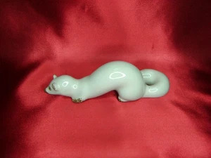 Sowjetische Porzellan Keramik Figur Wiesel Polonne Kunstkeramik Pflanze ZHK - Bild 1 von 5