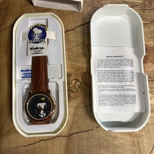 De colección Raro Armitron Peanuts Snoopy Y Woodstock Cara Dorada Nuevo Estuche Etiquetas - Imagen 1 de 7