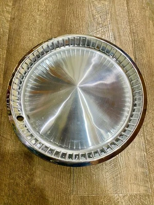 (1) Tapacubos cromados Plymouth Belvedere, Fury, Plaza 1957 14” tapacubos Foto 1 de 4