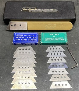 BAR-PLATE VERSTELLBAR DOPPELKLINGENKERBE KNITTER GEGEN SCHNEIDEMESSER & KLINGEN - Bild 1 von 8