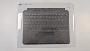 Microsoft Surface Pro Signature Keyboard - Nordic key layout - Afbeelding 1 van 4