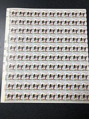 US 1596 13c Eagle and Shield Bureau Sheet of 100 Precancel  Mint Never Hinged. - Image 1 of 4