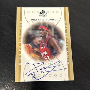 2000-01 SP Authentic Sign of the Times Darius Miles #DA Rookie Auto RC 🔥 - Picture 1 of 6