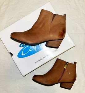 AQUA COLLEGE Waterproof Impermeable Brown Tan Booties Short Zipper Boots: 6.5 M - Picture 1 of 4