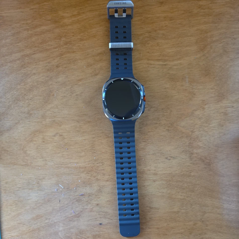 Samsung Galaxy Watch Ultra, 47mm, Titanium Silver (sm-l705uztaxaa) - Image 1 of 4