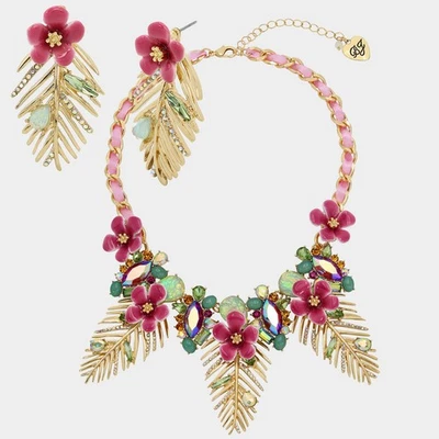 BETSEY JOHNSON NECKLACE STUD EARRINGS SET PARADISE LEAF MIXED STONE - Image 1 of 4