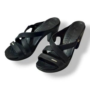 Sandalo Crocs donna Cipro IV taglia 9 nero cinturino mulo slideplatform scarpa tacco - Foto 1 di 17