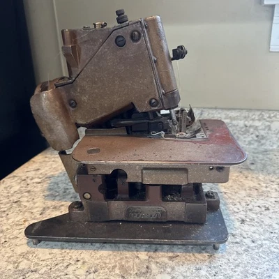 Rare Find! Union Special 39200  F Thread Interlock Serger Works - Image 1 of 4