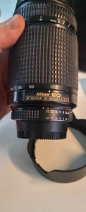 Nikon Zoom Telephoto AF Zoom Nikkor 70-300mm f/4.0-5.6D ED Autofocus Lens - Picture 1 of 2